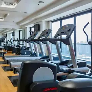 luxury-modern-studio-in-jlt-with-amazing-view-rooftop.dubaihotelsoffers.com/